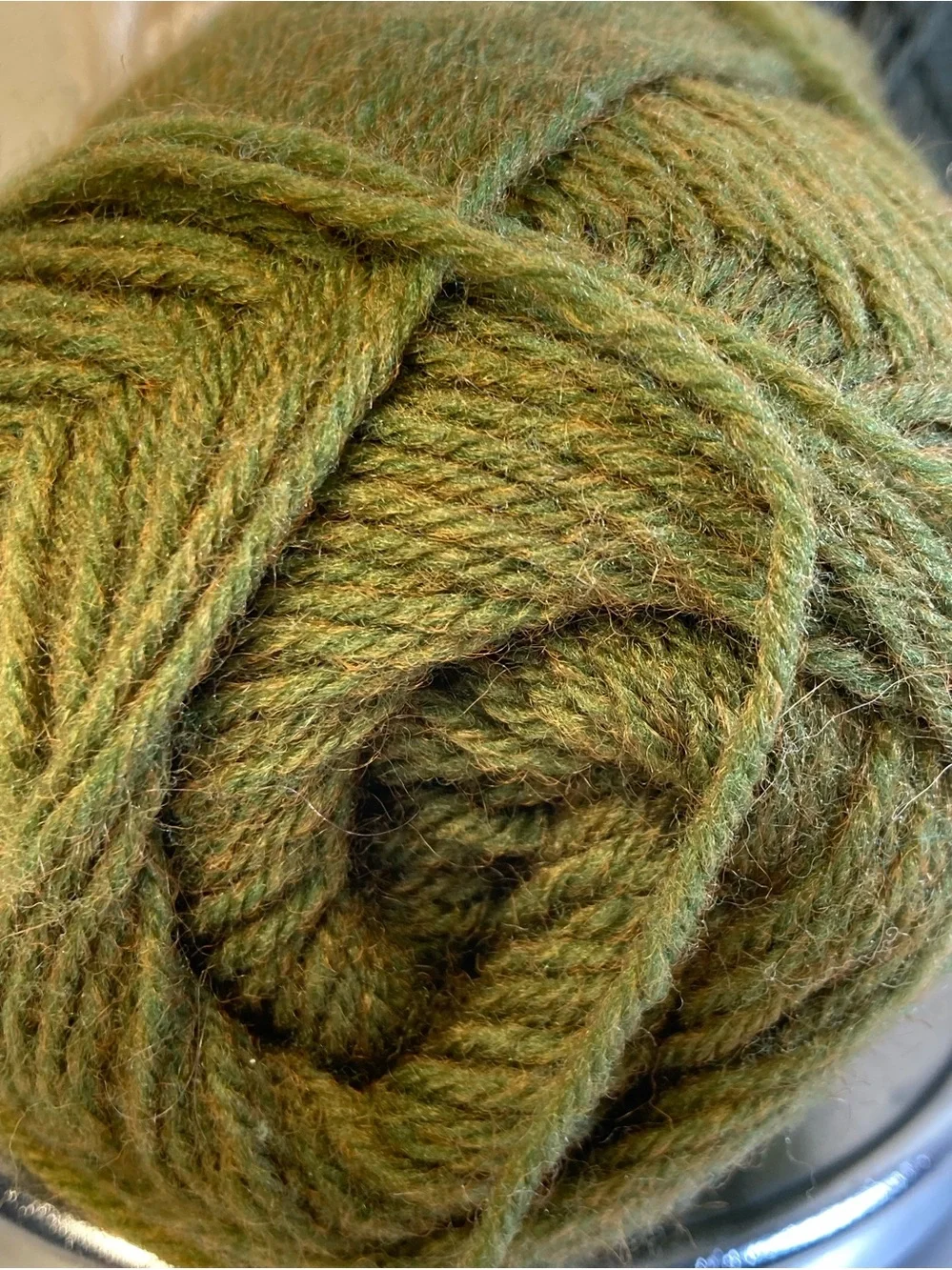 195 g / 6.8 oz Assorted WOOL Green and Cream Yarn Bundle (1 NWT, 1 NWOT)